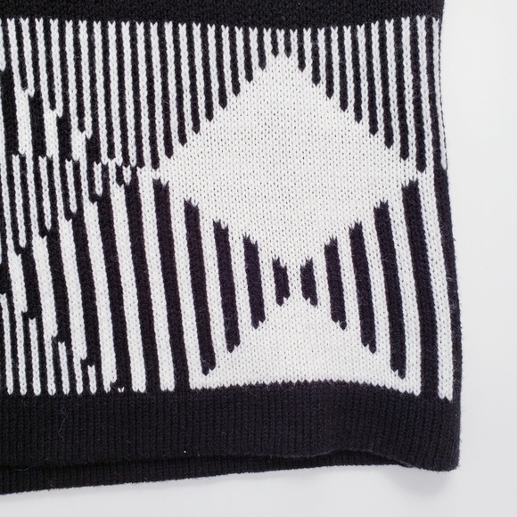 Two by Vince Camuto Jacquard Knit Skirt - Picture 5 of 6